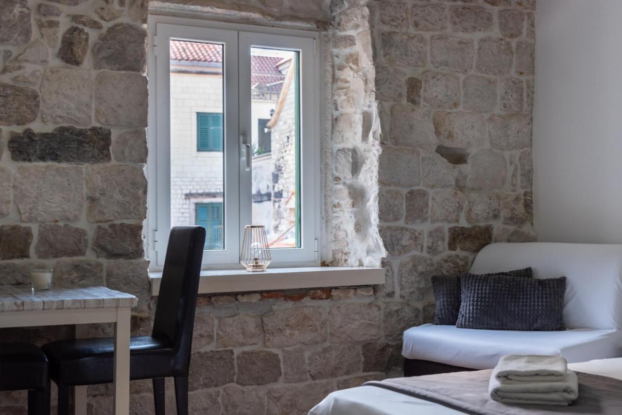 ספליט Camenno Apartments-The Heart Of Diocletian'S Palace-Open All Winter! מראה חיצוני תמונה