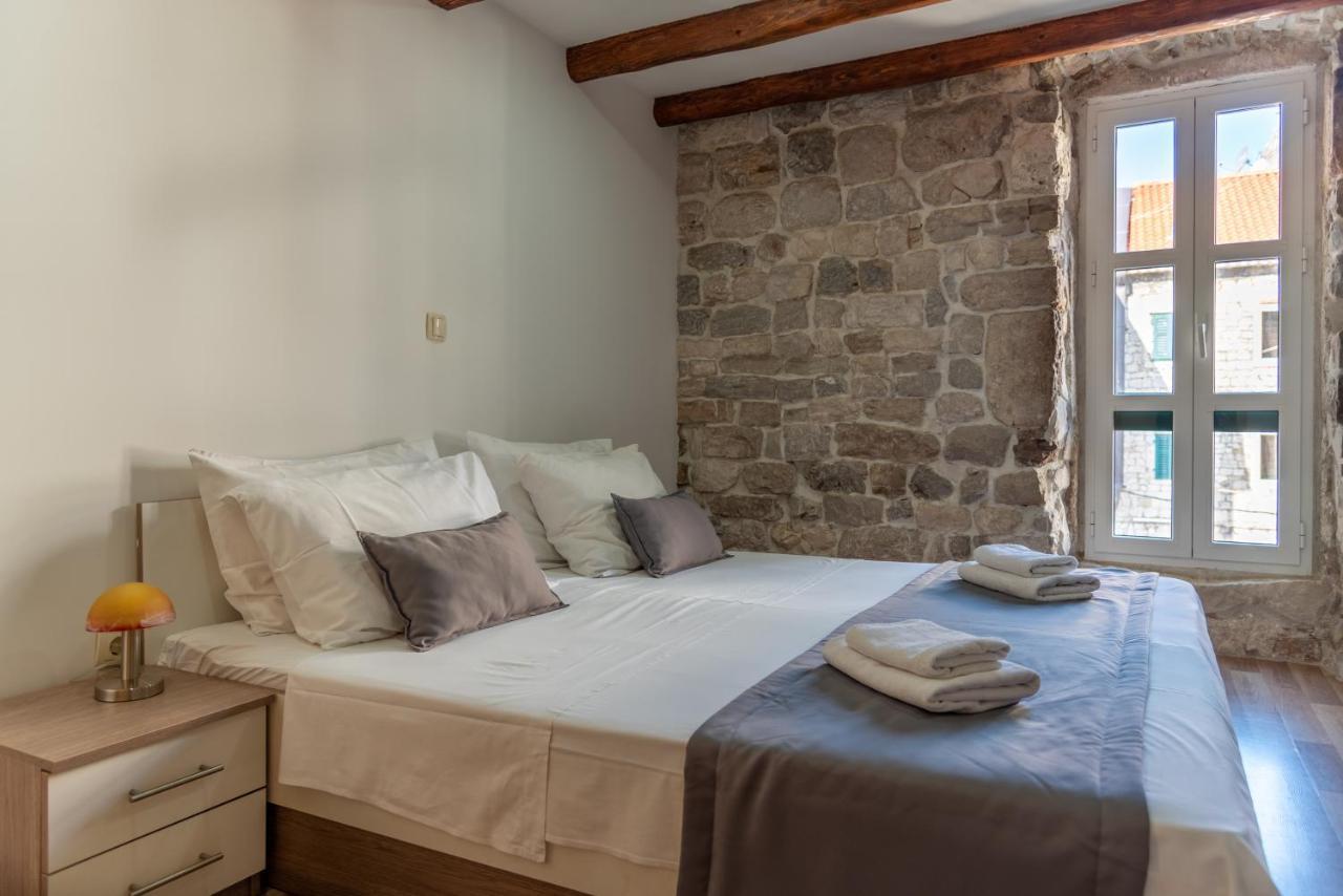 ספליט Camenno Apartments-The Heart Of Diocletian'S Palace-Open All Winter! מראה חיצוני תמונה