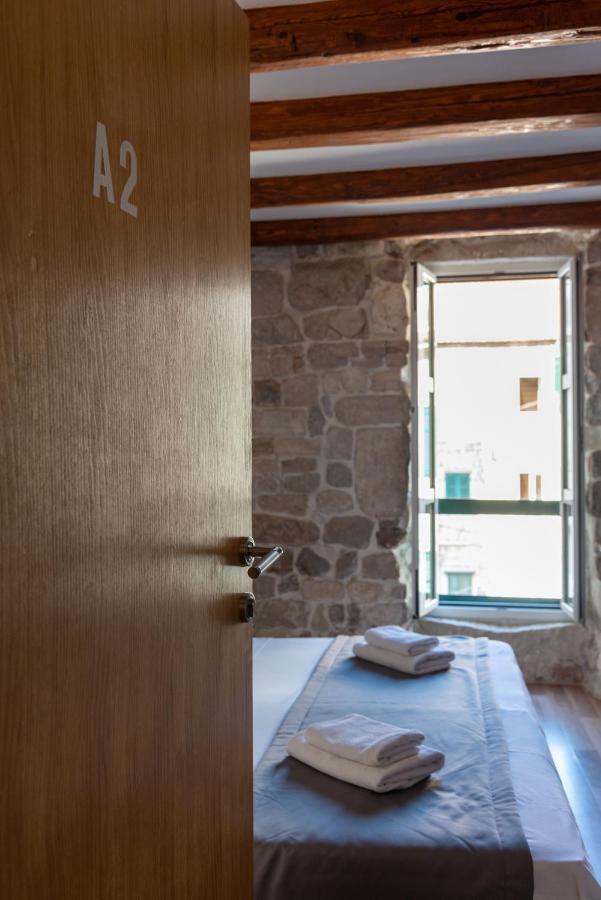 ספליט Camenno Apartments-The Heart Of Diocletian'S Palace-Open All Winter! מראה חיצוני תמונה